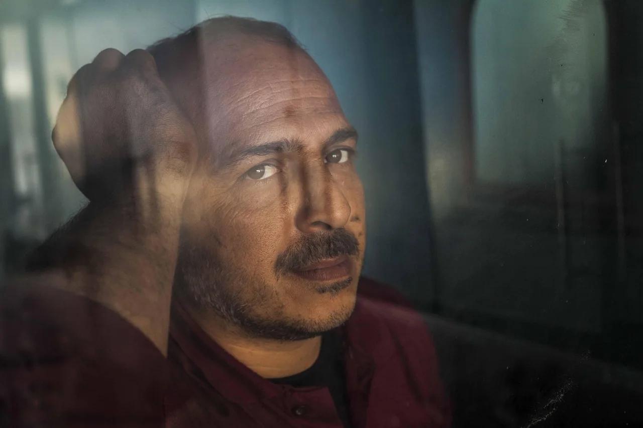 How to meditate for depression and anxiety - stock photo